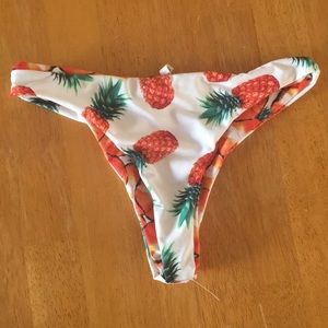Reversible swim suit bottoms from Zaful